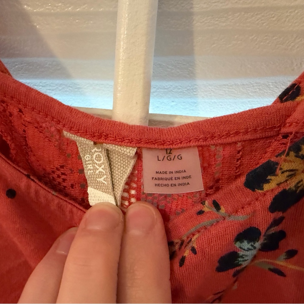 Roxy Girl Dress in Red with Floral Design, Large (12), Like New - Picture 5 of 7